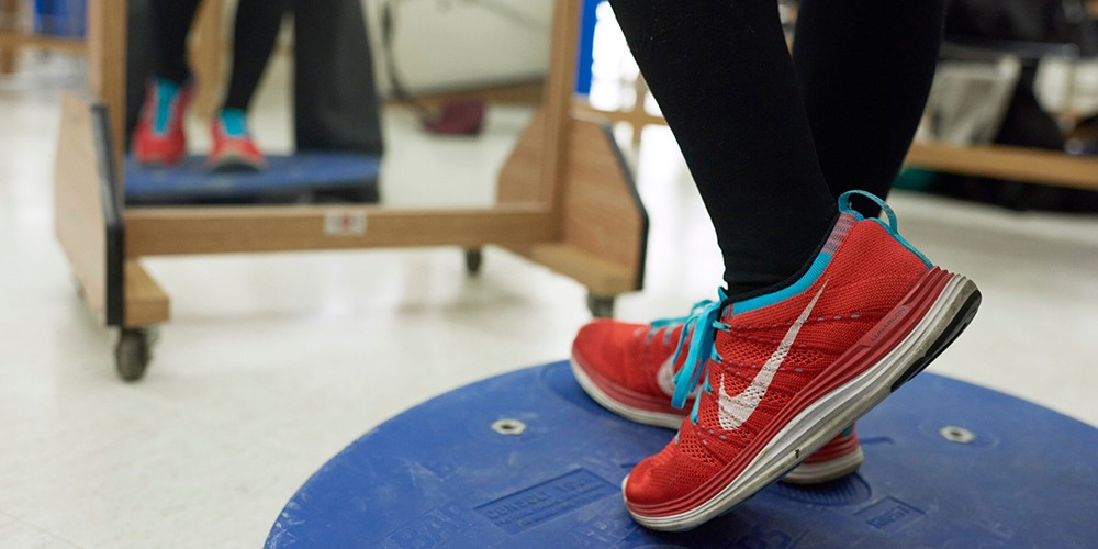 Shoes on balance pad
